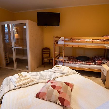 Villa Zoe - Suite Con Sauna Margone  Eksteriør bilde