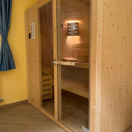 Villa Zoe - Suite Con Sauna Margone  Eksteriør bilde