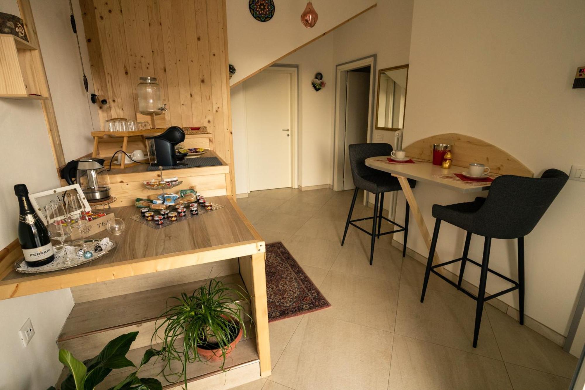 Villa Zoe - Suite Con Sauna Margone  Eksteriør bilde